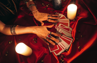 Tarot Advice on Complicated Romance